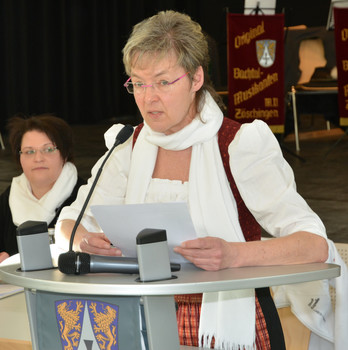 Bezirksdirigentin Ingrid Philipp Bezirksdirigentin Ingrid Philipp