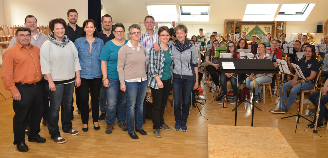 Eugen Götz, Günter Kling, Daniela Arnold, Kursleiter Prof. Peter Vierneisel, Ingrid Menzel, Uwe Kaipf, Viktoria Bicok, Bianca Hergöth, Jochen Ruf, Simone Feldengut, Bezirksdirigentin Ingrid Philipp